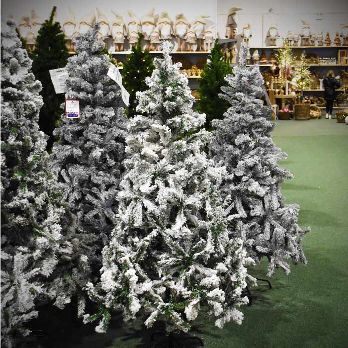 6FT Snowy Vermont Artificial Christmas Tree