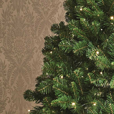 Pre lit artificial Christmas Tree Details